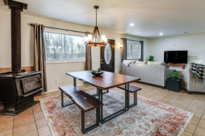 Modern Fairbanks Retreat 11 Mi to Downtown!
